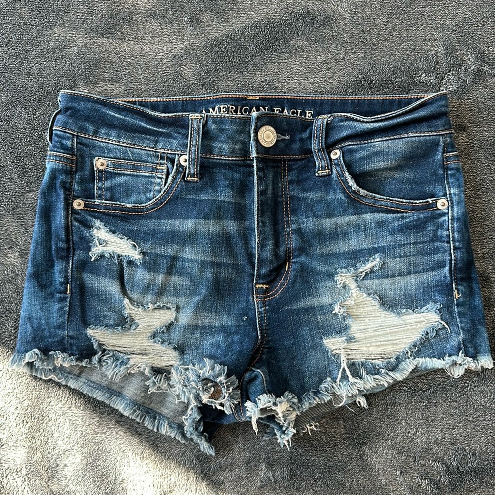 American Eagle Size 4 High Rise Shortie Super Stretch Ripped Jean Shorts Blue